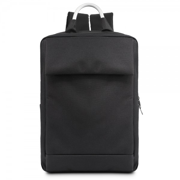 Metal Saplı Siyah Sırt Çantası Metal Saplı Siyah Sırt Çantası